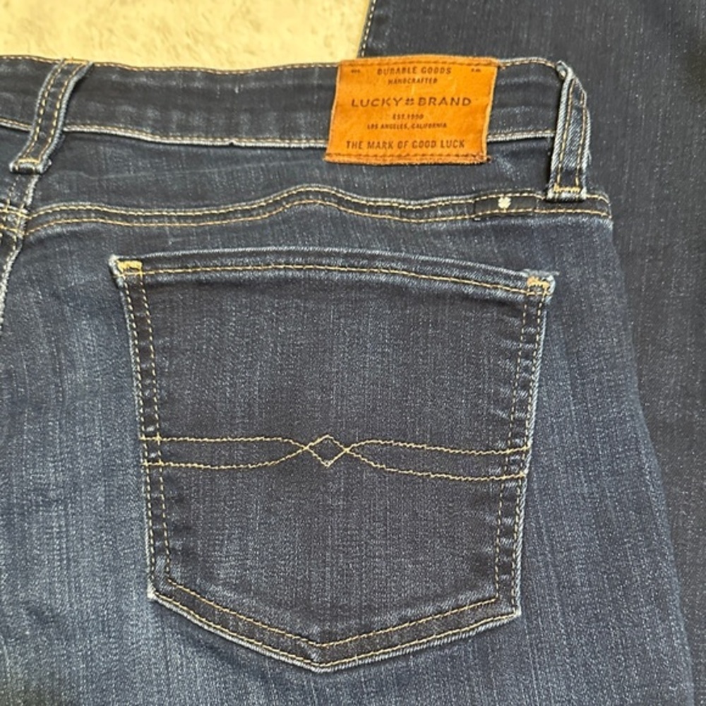 691.  Lucky Brand Women's Straight Leg Jeans - Dark Blue